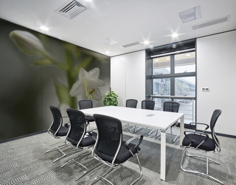 White Lily Wall Printing